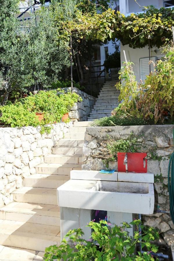 Apartments By The Sea Pisak, Omis - 1014 Exterior photo
