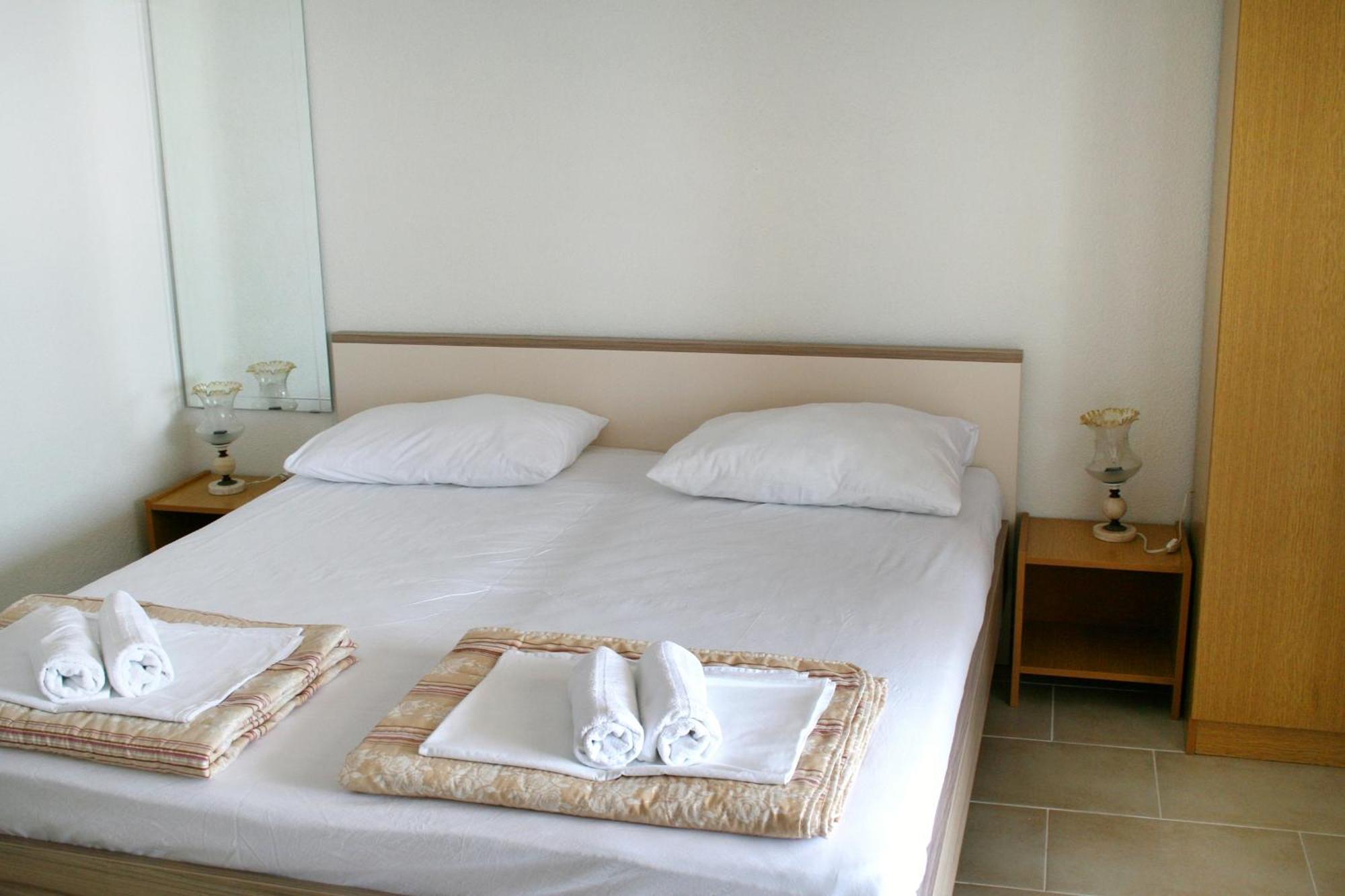 Apartments By The Sea Pisak, Omis - 1014 Room photo