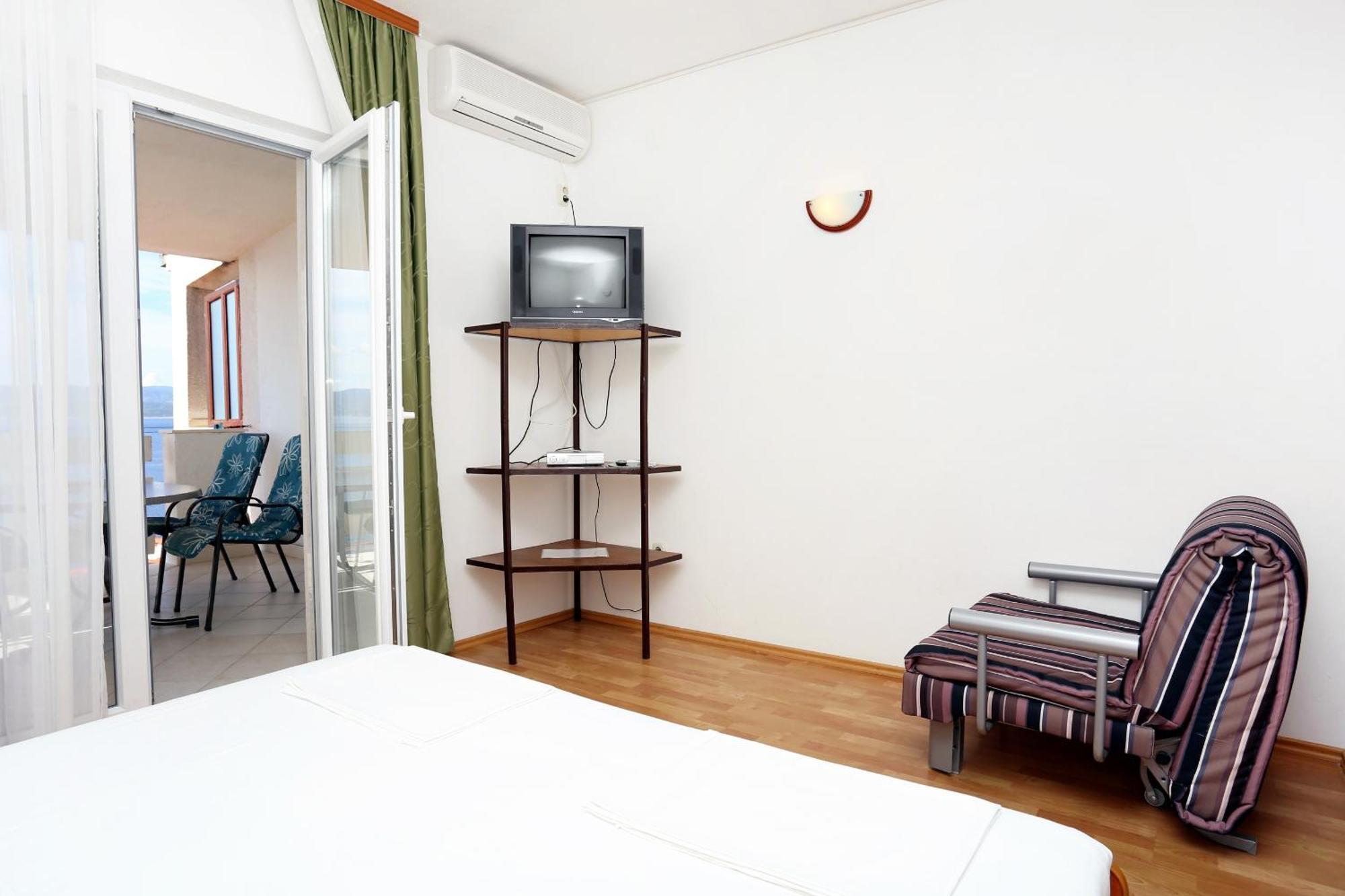 Apartments By The Sea Pisak, Omis - 1014 Room photo